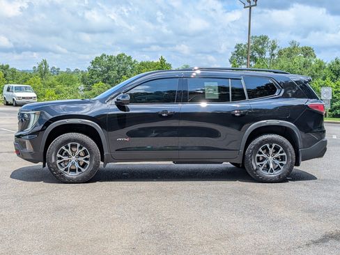 Used 2024 GMC Acadia AT4 w/ Luxury Package AWD/4WD image 6