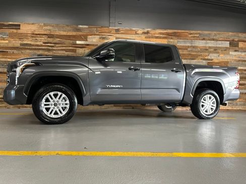 Used 2024 Toyota Tundra SR5 w/ SR5 Convenience Package AWD/4WD image 49