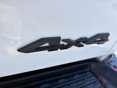 Used 2024 RAM 2500 Laramie w/ Night Edition AWD/4WD image 27