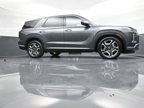 Certified 2025 Hyundai Palisade Limited image 34