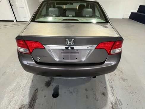 Used 2010 Honda Civic LX image 4