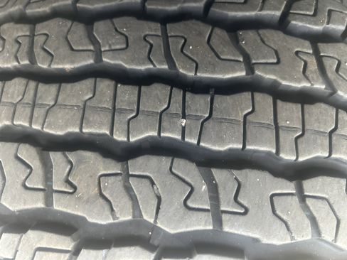 Used 2023 GMC Canyon Elevation w/ Convenience Package image 16