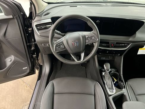 Used 2024 Buick Encore GX Avenir w/ Avenir Convenience Package AWD/4WD image 19