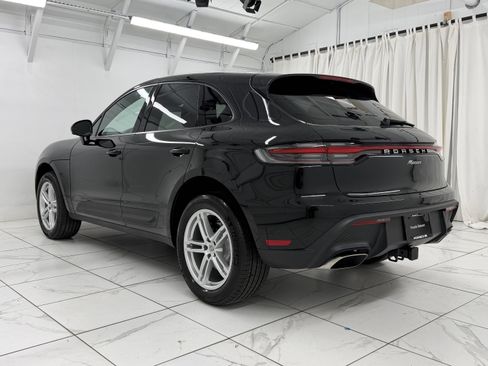 Certified 2026 Porsche Macan AWD/4WD image 14