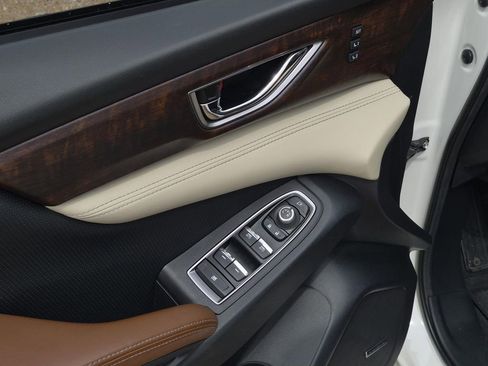 Used 2020 Subaru Ascent Touring w/ Popular Package #3 image 16