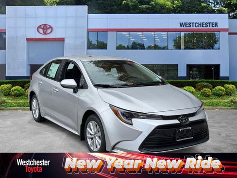 New 2026 Toyota Corolla LE image 1