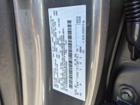 Used 2024 Ford F250 Platinum image 37