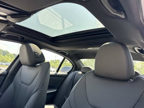 New 2026 BMW 330i xDrive Sedan w/ Premium Package AWD/4WD image 4