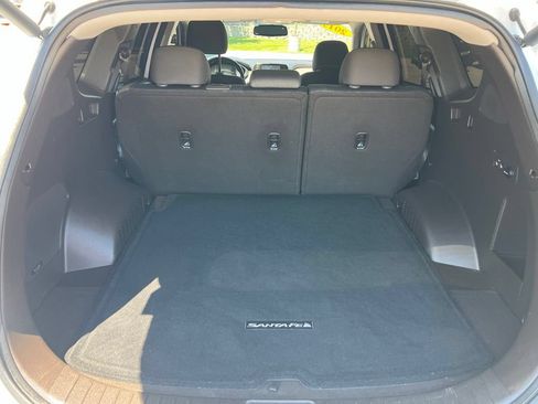 Used 2019 Hyundai Santa Fe SEL FWD image 23