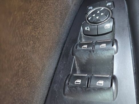 Used 2017 Lincoln MKX Premiere FWD image 19
