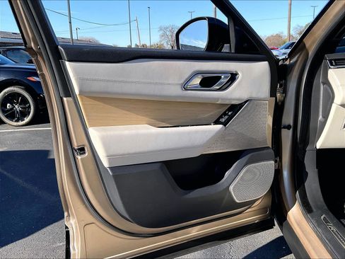 Used 2022 Land Rover Range Rover Velar R-Dynamic HSE AWD/4WD image 26
