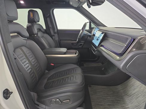 Used 2023 Rivian R1T Adventure AWD/4WD image 23