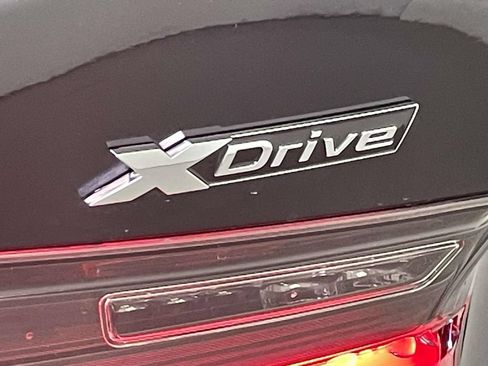 Used 2024 BMW M340i xDrive AWD/4WD image 11