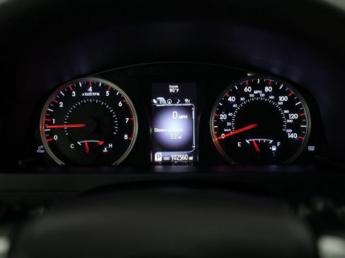 Used 2015 Toyota Camry XSE w/ Advanced Technology Package FWD image 16
