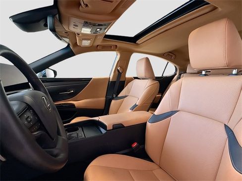 Used 2025 Lexus ES 350 350 image 19