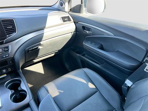 Used 2021 Honda Pilot Special Edition image 23