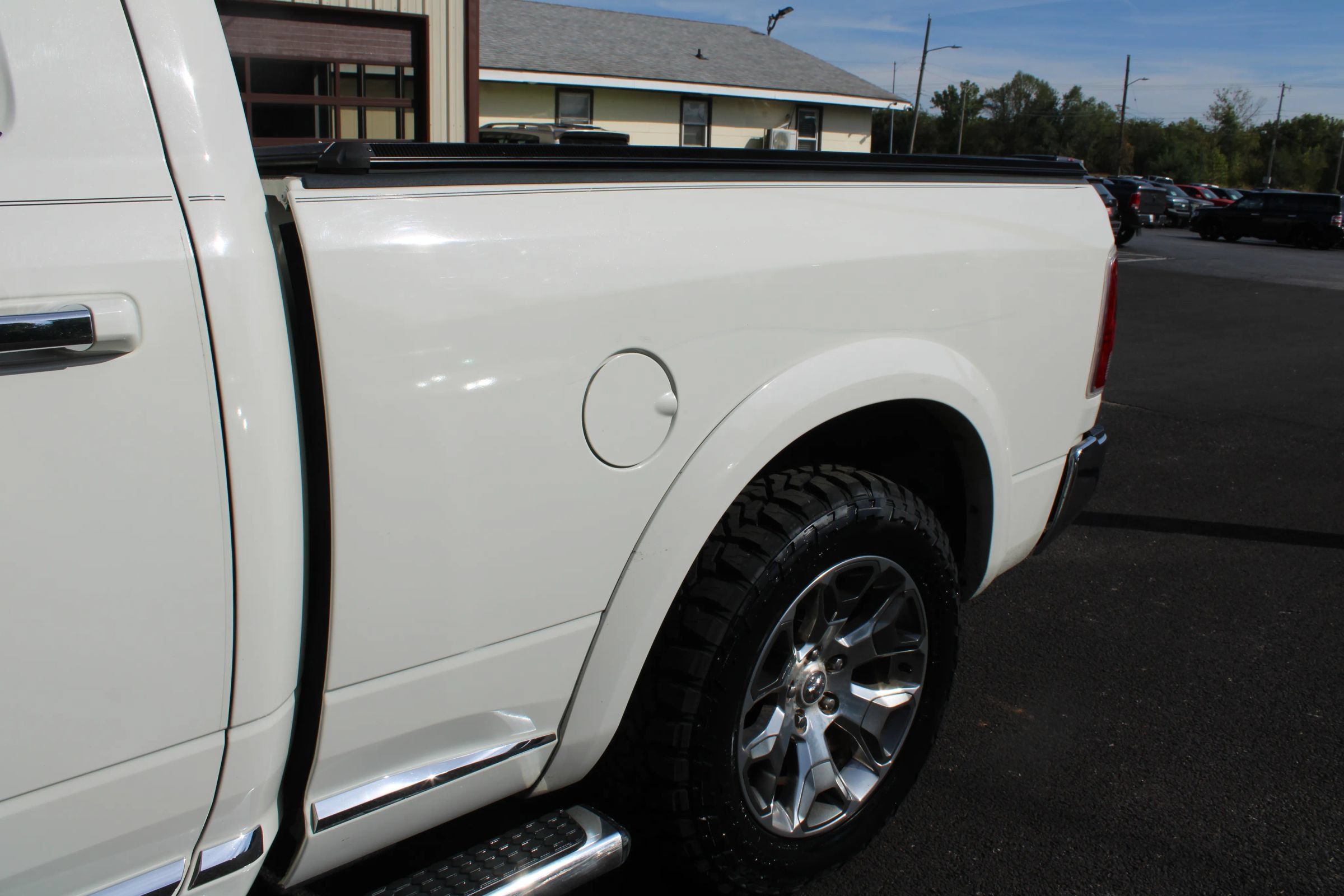 Used 2017 RAM 1500 Limited AWD/4WD image 4