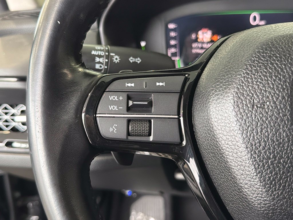 Used 2024 Honda Accord Touring image 25