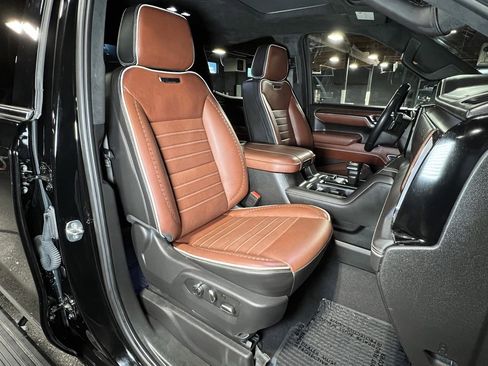 Used 2024 GMC Sierra 1500 Denali Ultimate image 4