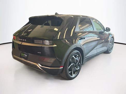 Used 2024 Hyundai Ioniq 5 SEL AWD/4WD image 9