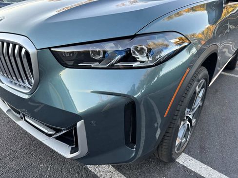 New 2026 BMW X5 sDrive40i w/ Premium Package image 9