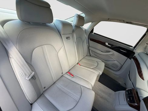 Used 2012 Audi A8 L 4.2 image 15