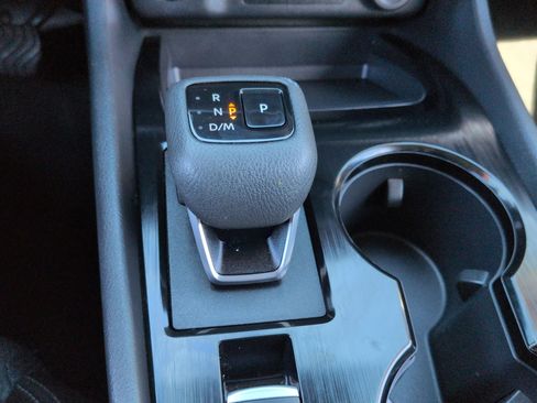 Certified 2025 Nissan Rogue SV image 16