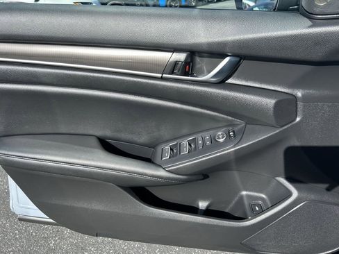 Used 2022 Honda Accord Sport Special Edition image 13