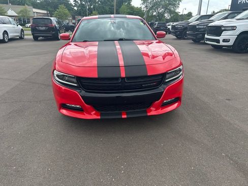 Used 2018 Dodge Charger GT AWD/4WD image 2