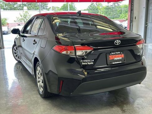 Certified 2025 Toyota Corolla LE w/ Convenience Package FWD image 5