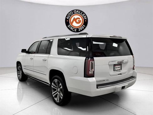 Used 2018 GMC Yukon XL Denali w/ Denali Ultimate Package image 5