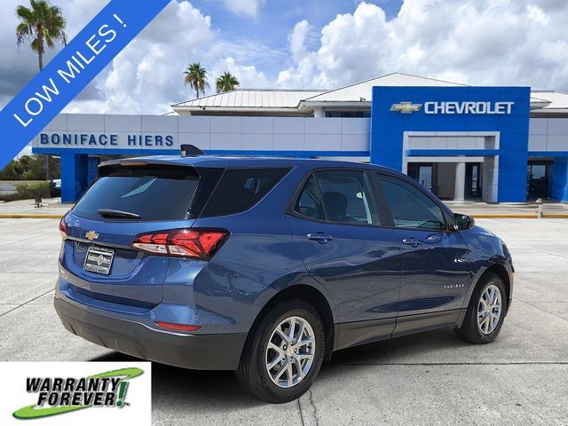 Used 2024 Chevrolet Equinox LS FWD image 4