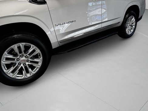 Used 2023 GMC Yukon SLT image 44