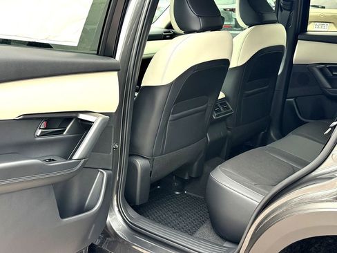 New 2026 MAZDA CX-5 Preferred AWD/4WD image 17
