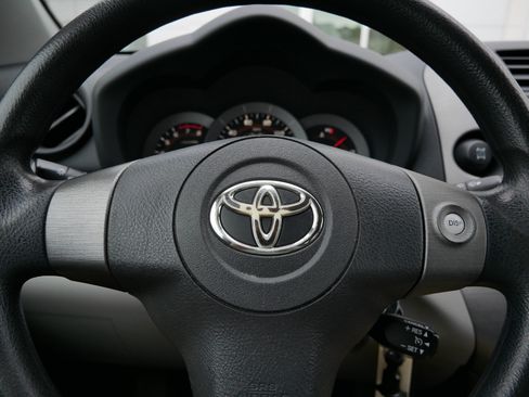 Used 2010 Toyota RAV4 4WD image 24