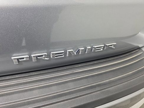 New 2025 Chevrolet Suburban Premier w/ Sun And Tow Package AWD/4WD image 35