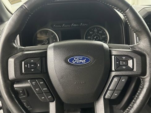 Used 2018 Ford F150 XLT w/ Equipment Group 302A Luxury image 15