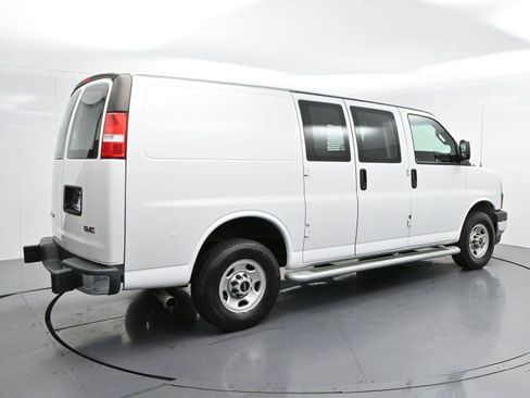 Used 2024 GMC Savana 2500 w/ Driver Convenience Package RWD image 7