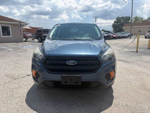 Used 2018 Ford Escape S FWD image 2