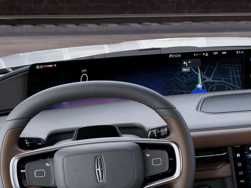 New 2027 Lincoln Navigator Reserve AWD/4WD image 13