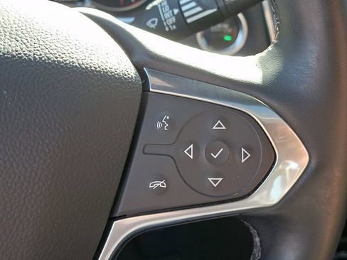 Used 2023 Chevrolet Traverse High Country AWD/4WD image 35