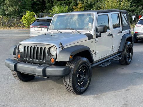 Used 2009 Jeep Wrangler Unlimited X AWD/4WD image 8