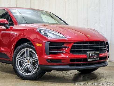 Used 2021 Porsche Macan S AWD/4WD image 6