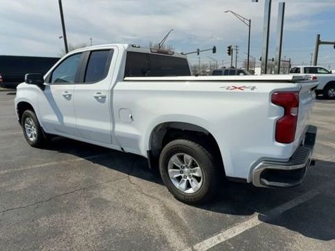 Used 2020 Chevrolet Silverado 1500 LT w/ Convenience Package AWD/4WD image 6