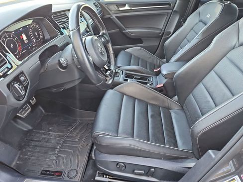 Used 2019 Volkswagen Golf R 4-Door AWD/4WD image 16