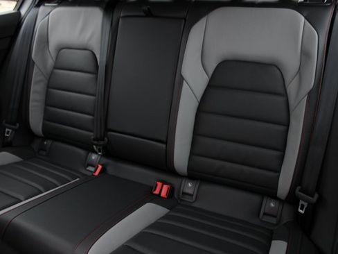 New 2026 Volkswagen GTI SE image 8