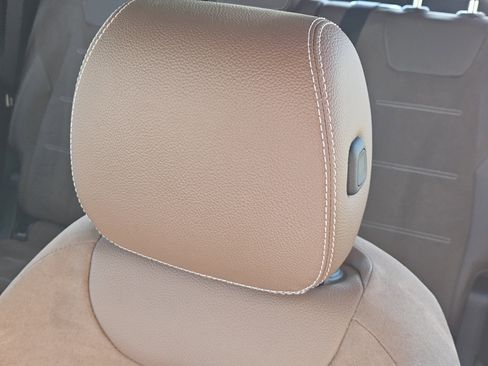 Certified 2024 Mercedes-Benz GLB 250 image 16