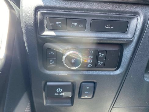 Used 2023 Ford F150 Platinum w/ Equipment Group 701A High AWD/4WD image 27
