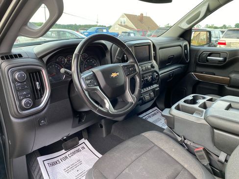 Used 2019 Chevrolet Silverado 1500 LT w/ All-Star Edition AWD/4WD image 5