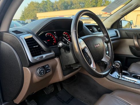 Used 2016 GMC Acadia SLT w/ Premium Edition AWD/4WD image 17